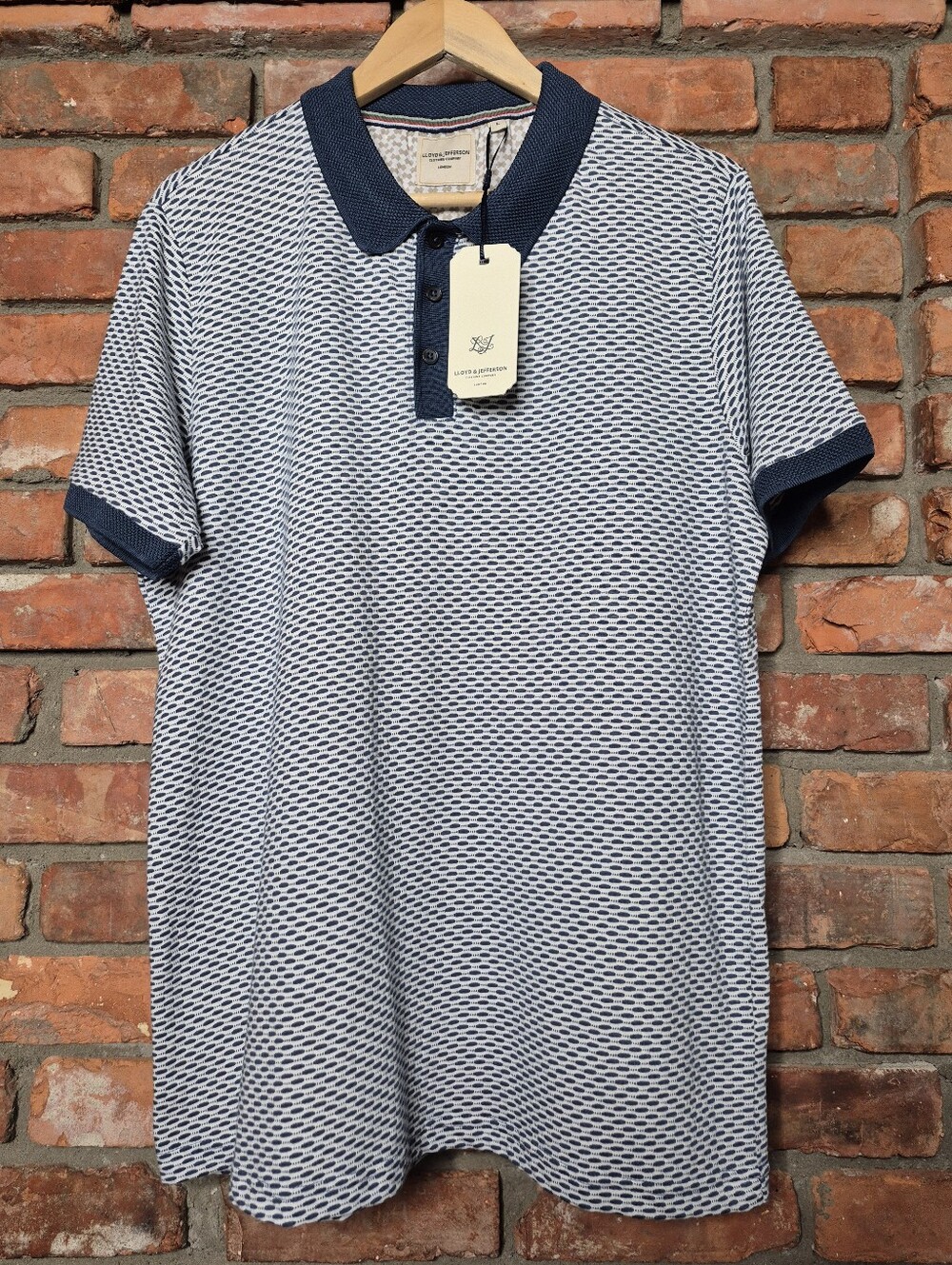Lloyd & Jefferson Antonio Men's Textured Polo Shirt NWT Large